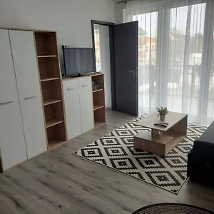 Mora Lak Apartman Szeged